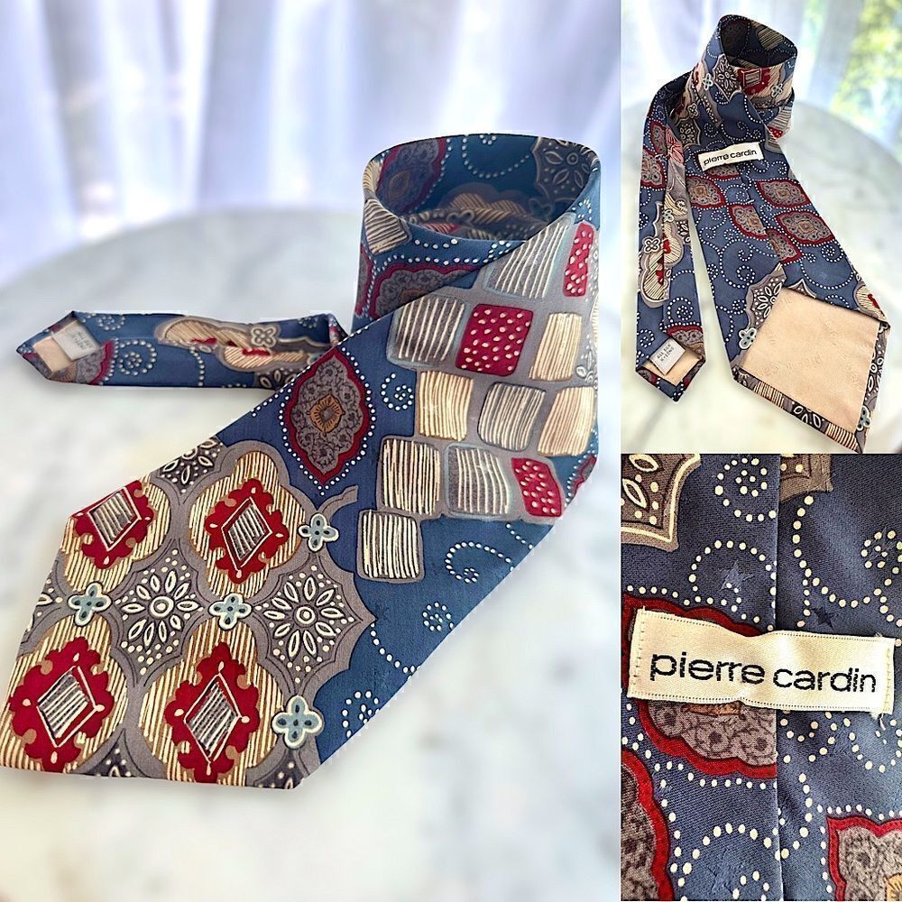 Vintage Pierre Cardin Italy Silk Paisley Stars Neck Tie